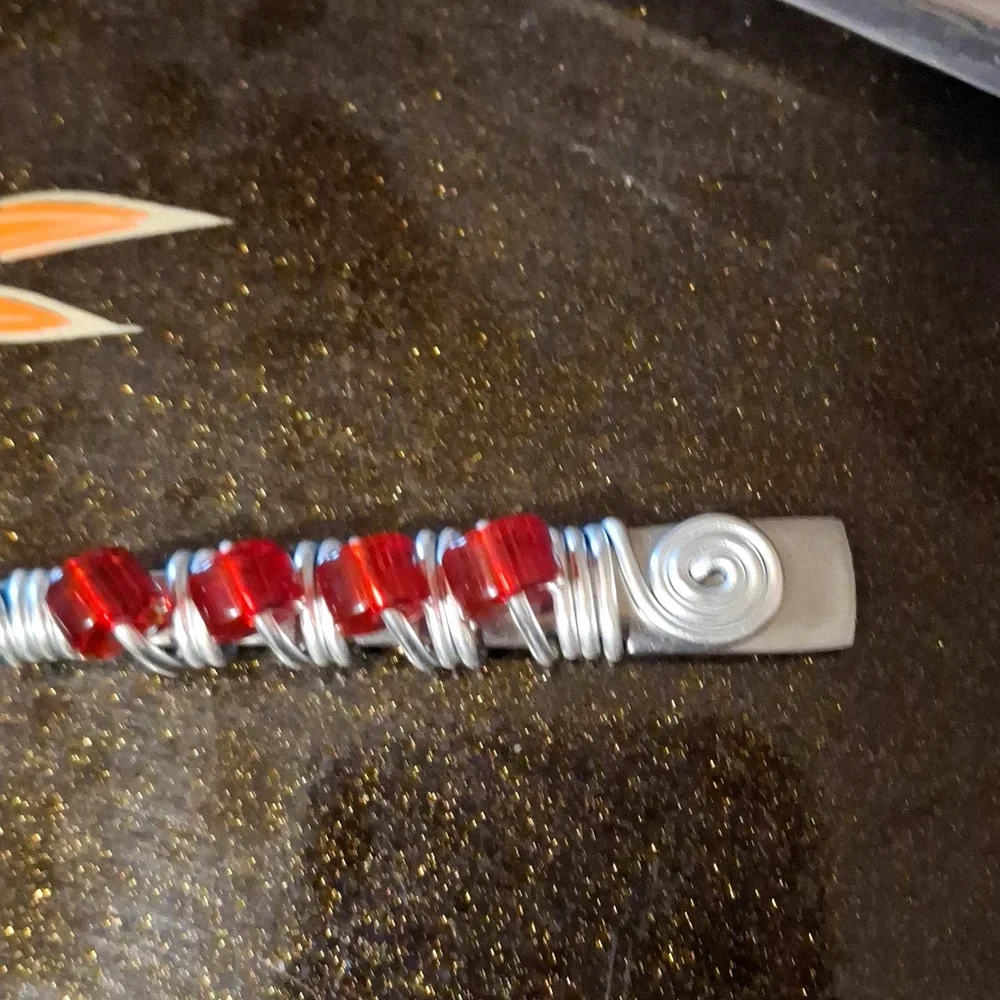 Decorative Spreader Knife with Red Beads Cheese Beaded Stainless Steel